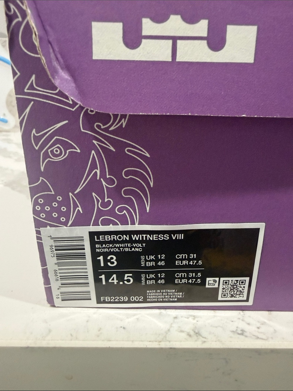 Nike LeBron Witness VIII Basketball Shoes - Black/White/Volt size 13 New In Box